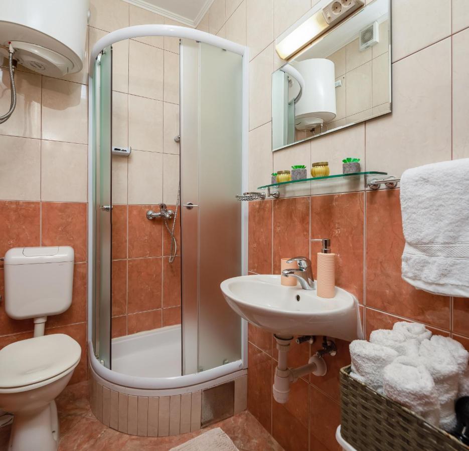 Blue Bliss Apartments Stanici Ngoại thất bức ảnh